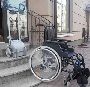 Қозғалысы шектеулі адамдар үшін лифттің артықшылықтары