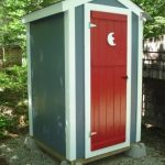 Елде ағаштан жасалған дәретхананы қалай салуға болады
