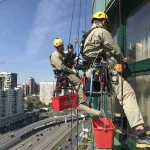 Услуги промышленного альпинизма: безопасные и эффективные решения для высотных работ